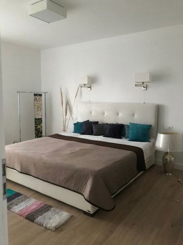 Eladó ikerház, Pécelen 139.9 M Ft, 5 szobás