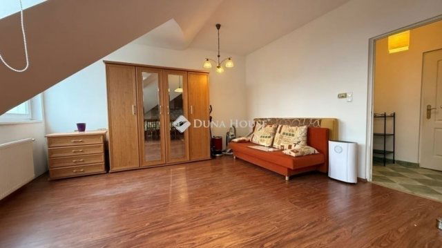 Eladó téglalakás, Budapesten, X. kerületben 67 M Ft, 2 szobás