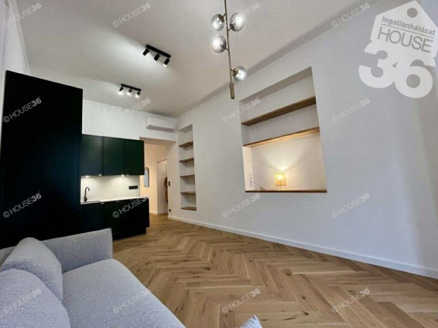 Eladó téglalakás, Kecskeméten 98.4 M Ft, 3 szobás