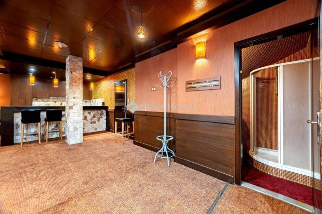 Eladó ipari ingatlan, Budapesten, II. kerületben 84.475 M Ft