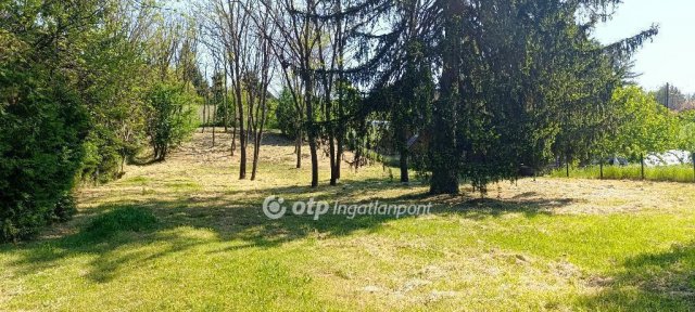 Eladó telek, Győrújbaráton 46.8 M Ft / költözzbe.hu