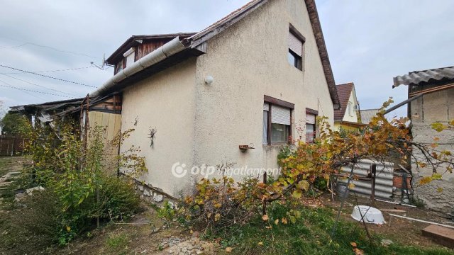 Eladó családi ház, Bélapátfalván 33 M Ft, 5 szobás