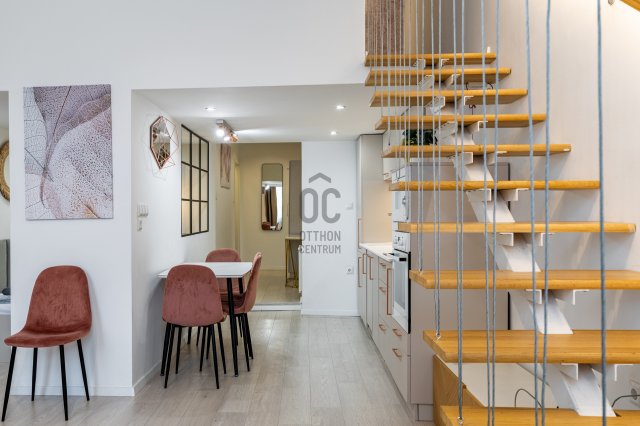 Eladó téglalakás, Budapesten, V. kerületben, Magyar utcában