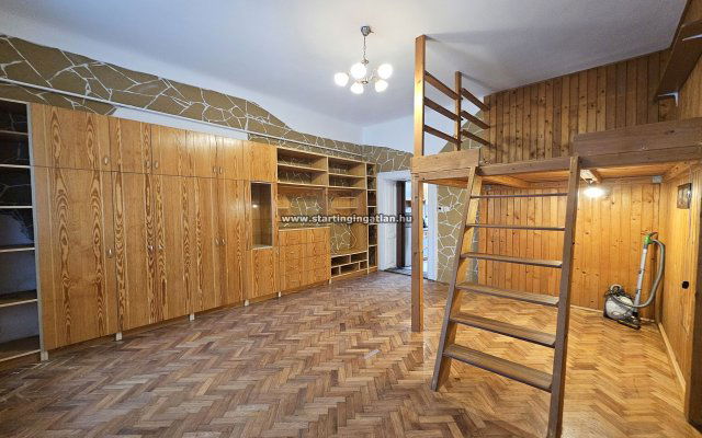 Eladó téglalakás, IV. kerületben, József Attila utcában