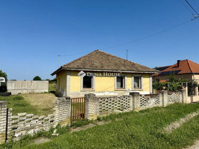 Eladó családi ház, Zalaháshágyon 28 M Ft, 3 szobás