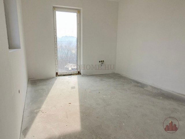 Eladó családi ház, Érden 139.9 M Ft, 5 szobás