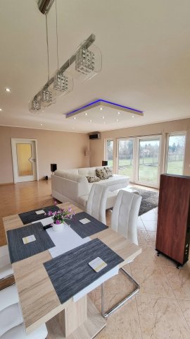 Eladó családi ház, Nyíregyházán 92 M Ft, 2+1 szobás