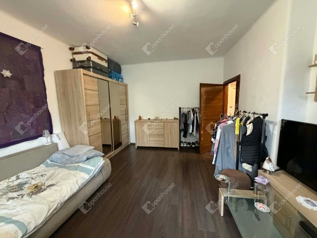 Eladó téglalakás, Zalaegerszegen 35 M Ft, 1 szobás