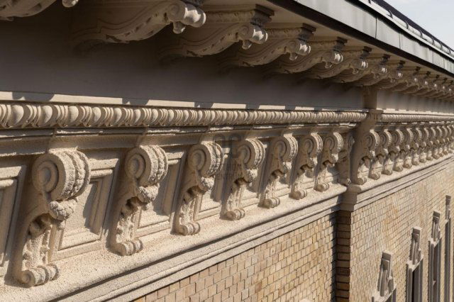 Eladó hotel, Budapesten, V. kerületben 2000 M Ft