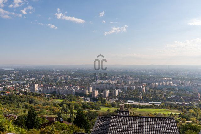 Eladó téglalakás, Budapesten, III. kerületben, Haránt közben