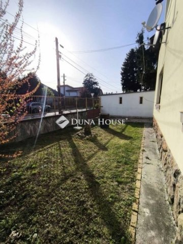 Eladó családi ház, Budapesten, XXI. kerületben 210 M Ft