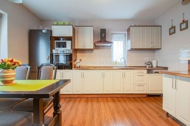 Eladó családi ház, Budapesten, XVIII. kerületben 99.9 M Ft