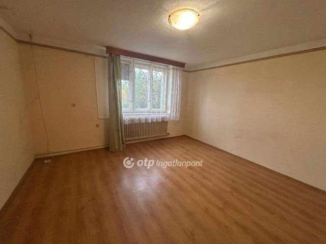 Eladó családi ház, Nádudvaron 22.9 M Ft, 1+1 szobás