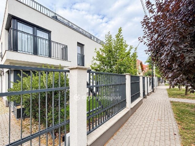 Eladó téglalakás, Budapesten, XIV. kerületben 81.5 M Ft