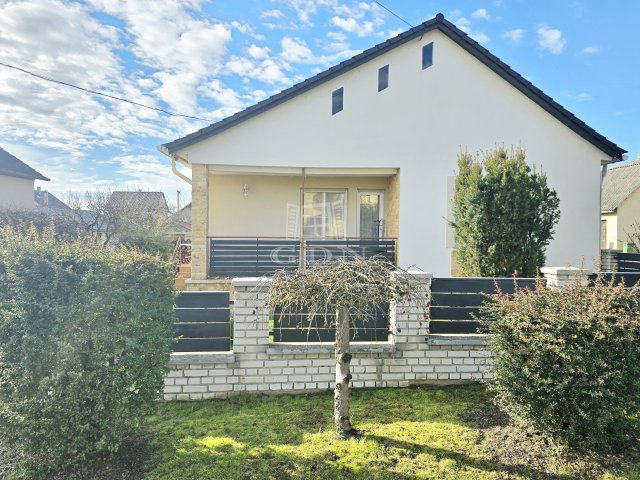 Eladó családi ház, Zalaszentivánon 58 M Ft, 3 szobás