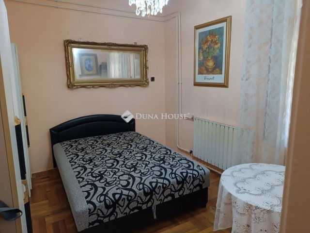 Eladó családi ház, Budapesten, XX. kerületben 80 M Ft, 3 szobás