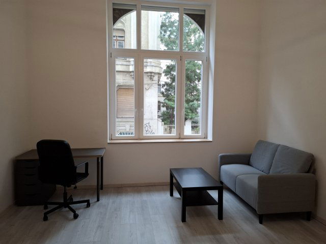 Kiadó téglalakás, albérlet, IX. kerületben, Boráros téren