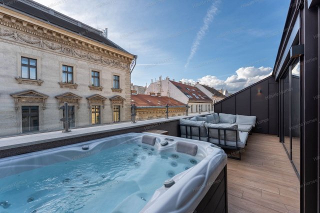Eladó téglalakás, Budapesten, VI. kerületben 189.9 M Ft