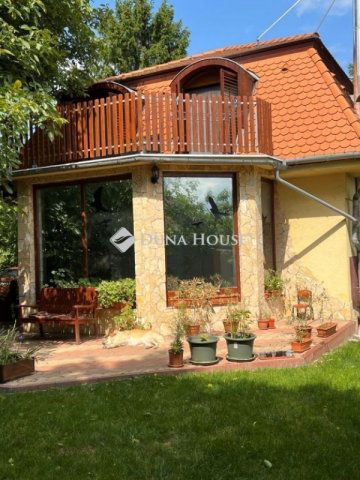 Eladó családi ház, Érden 155 M Ft, 6 szobás