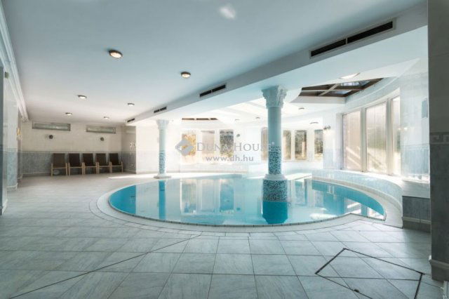 Eladó családi ház, Budapesten, XXI. kerületben 562.5 M Ft