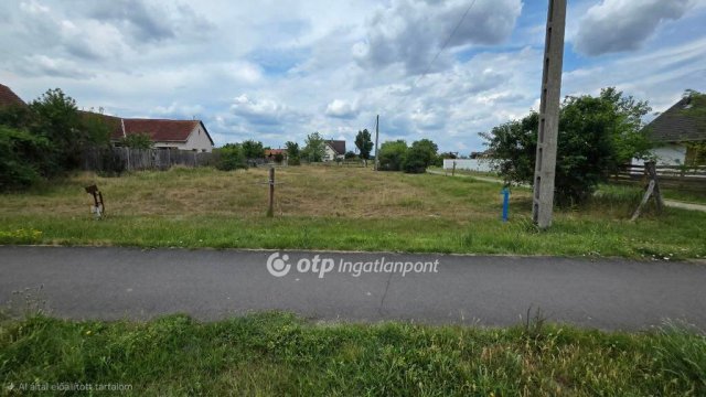 Eladó telek, Hortobágyon 5.5 M Ft / költözzbe.hu
