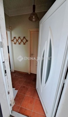 Eladó családi ház, Tápiószecsőn 68 M Ft, 4 szobás