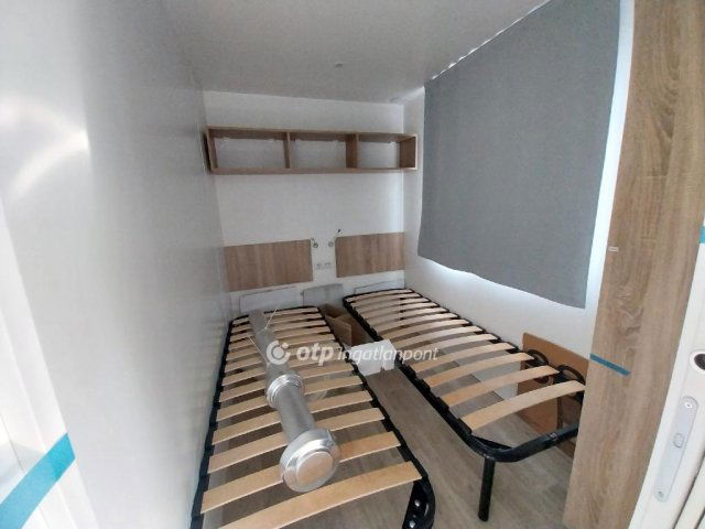Eladó nyaraló, Dunapatajon 18.5 M Ft, 2 szobás
