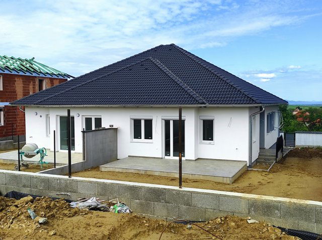 Eladó ikerház, Őrbottyánban 95 M Ft, 4 szobás