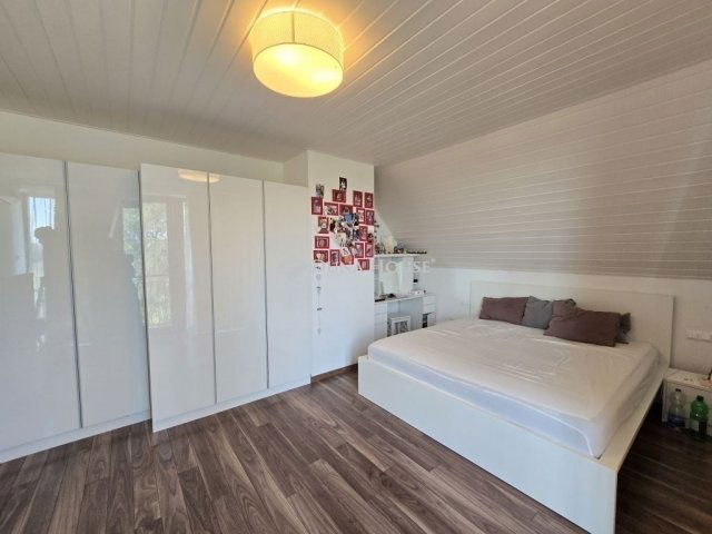 Eladó családi ház, Diósdon 179.9 M Ft, 3+2 szobás