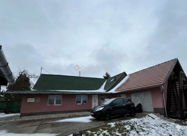 Eladó téglalakás, Biatorbágyon 51.9 M Ft, 2 szobás