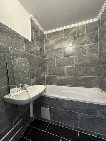Eladó téglalakás, Miskolcon 32.99 M Ft, 1+2 szobás