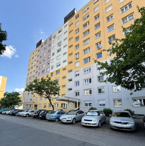 Eladó panellakás, Budapesten, XV. kerületben 59.9 M Ft, 3 szobás