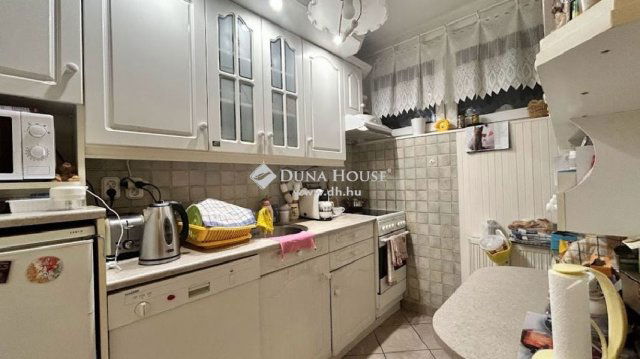 Eladó téglalakás, Kőszegen 46 M Ft, 4 szobás