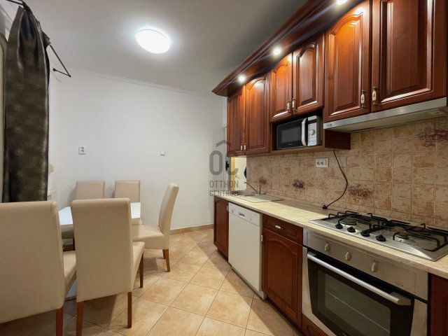 Kiadó téglalakás, albérlet, Debrecenben 270 E Ft / hó, 3 szobás