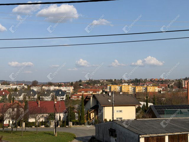 Eladó családi ház, Zalaegerszegen 18.9 M Ft, 2 szobás