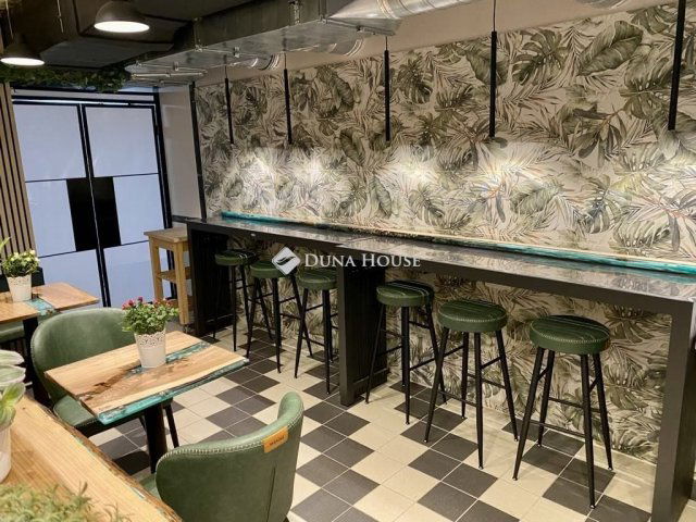 Eladó üzlethelyiség, Budapesten, VII. kerületben 225 M Ft