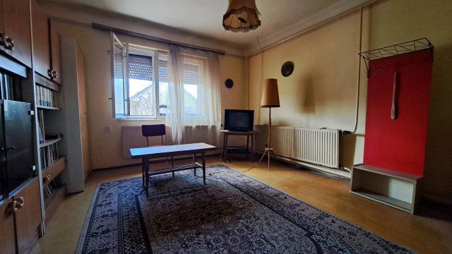 Eladó családi ház, Göncön 27 M Ft, 3 szobás