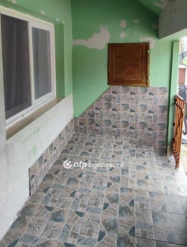 Eladó családi ház, Pápán 17.5 M Ft, 2+1 szobás