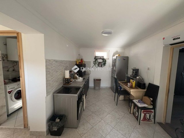 Eladó családi ház, Abonyban 45 M Ft, 2 szobás