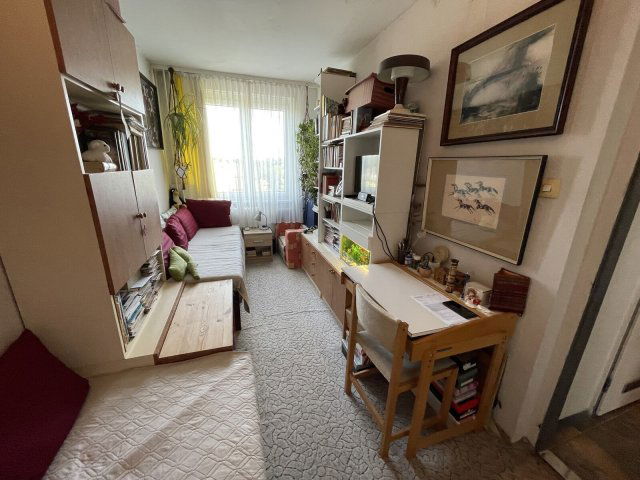 Eladó téglalakás, Nyíregyházán 39.9 M Ft, 1+2 szobás