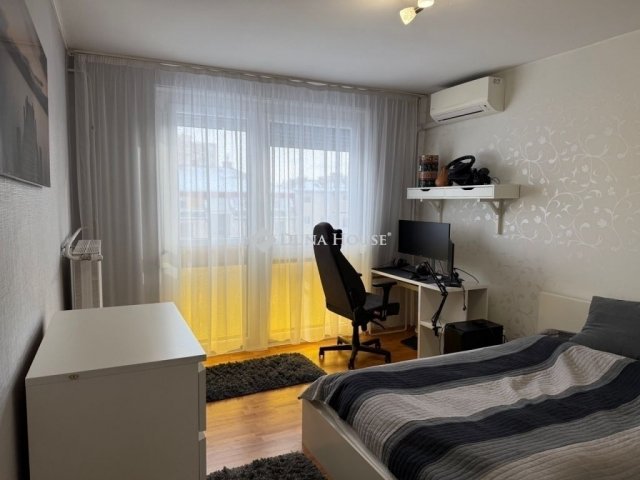 Eladó panellakás, Budapesten, IV. kerületben 78 M Ft, 4 szobás