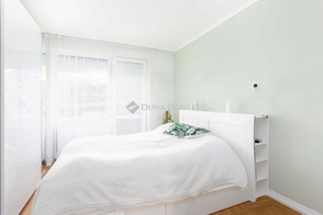 Eladó téglalakás, Mosonmagyaróváron 51.99 M Ft, 3 szobás