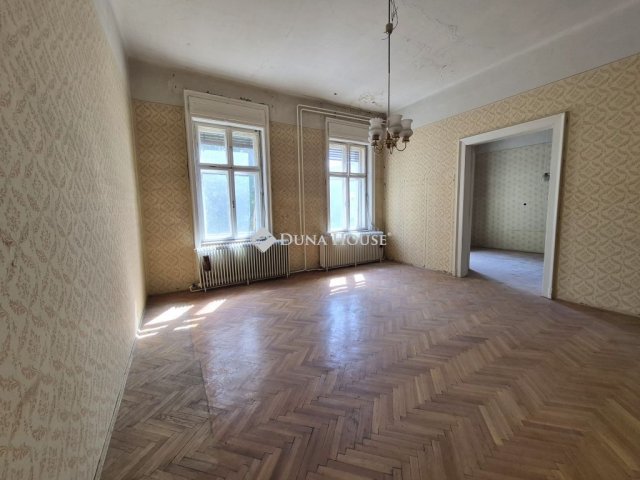 Eladó téglalakás, Keszthelyen, Kossuth Lajos utcában 59 M Ft