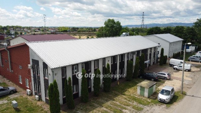 Eladó ipari ingatlan, Felsőzsolcán 290 M Ft