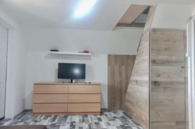 Eladó nyaraló, Héregen 25 M Ft, 2 szobás / költözzbe.hu