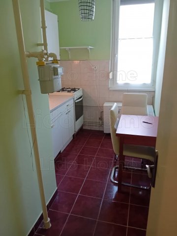 Eladó téglalakás, Siófokon 46.9 M Ft, 1 szobás