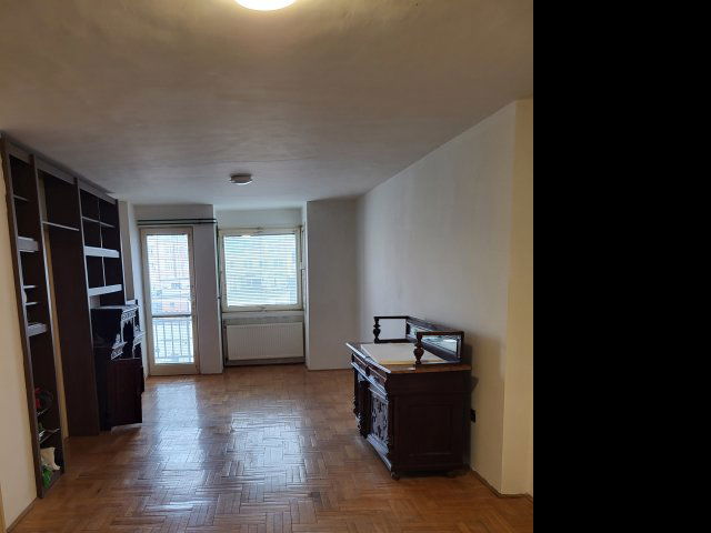 Eladó téglalakás, III. kerületben, Pacsirtamező utcában