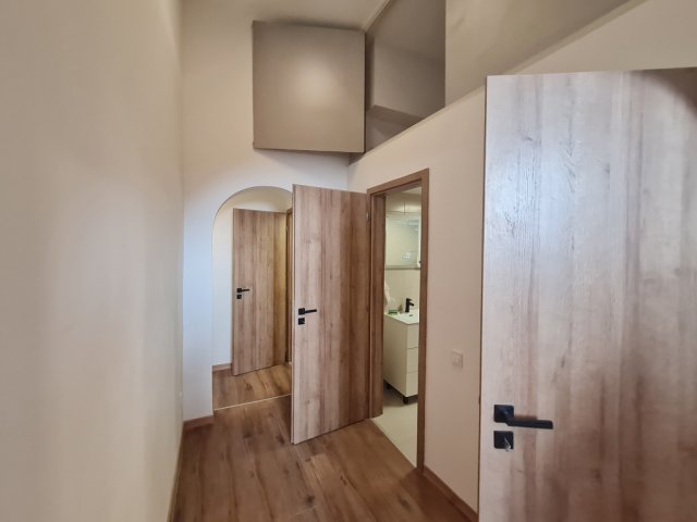 Eladó téglalakás, Budapesten, VI. kerületben 57.9 M Ft, 1 szobás