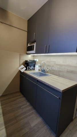 Eladó panellakás, Budapesten, X. kerületben 89.9 M Ft, 3 szobás