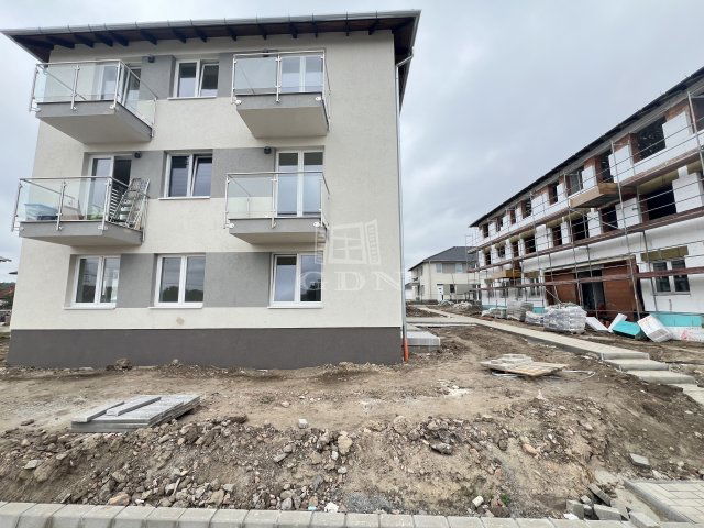 Eladó téglalakás, Mendén 43.9 M Ft, 2 szobás